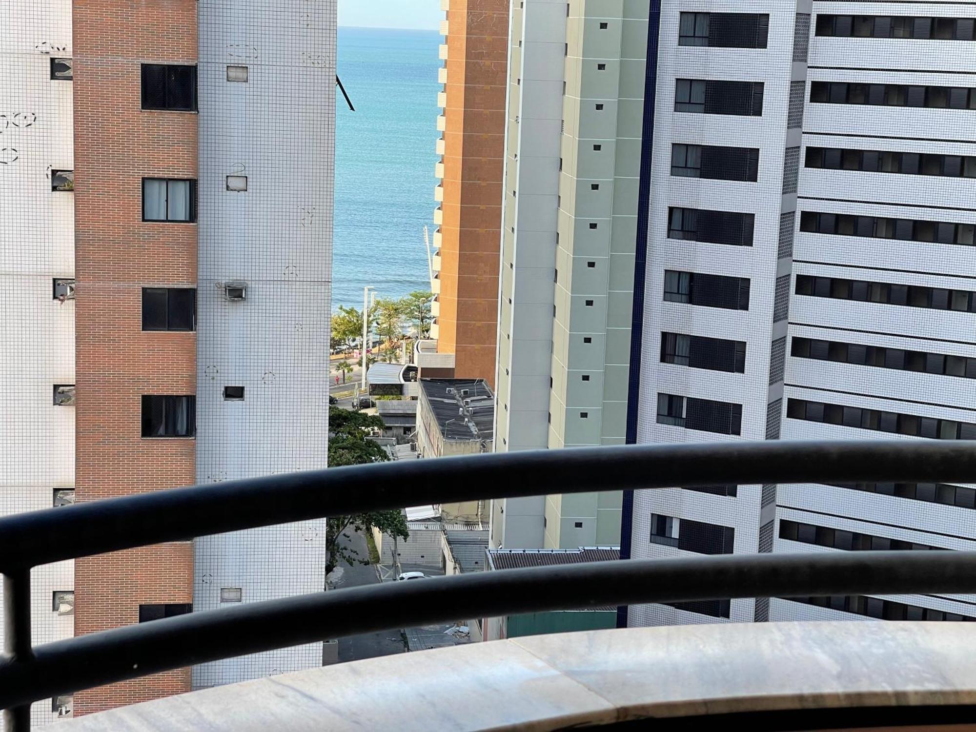Lindo Flat Próximo A Beira Mar De Meireles Apartamento